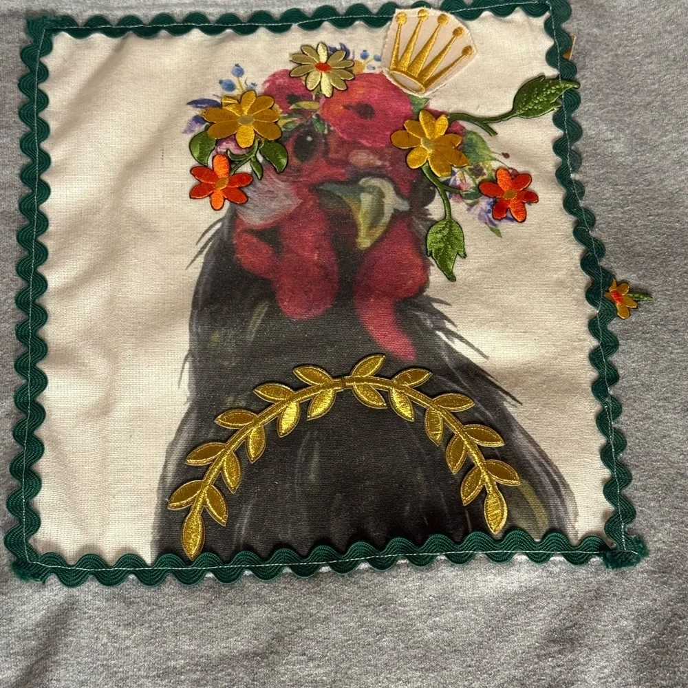 Handcrafted Upcycled Gray Cropped Novelty Appliqué Sweatshirt Rooster Graphic L - Picture 5 of 10